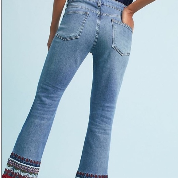 NWT Anthropologie Pilcro Mid Rise Bootcut Embroidered Pom Pom Jeans - Picture 3 of 11